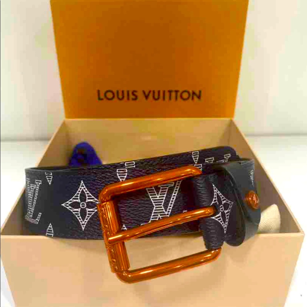 Louis vuitton unisex monagram leather belt